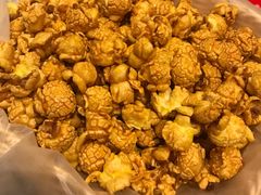 -好乐迪(张扬路八佰伴店)