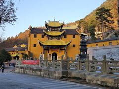 -九华山聚龙大酒店