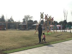 -季高兔窝窝亲子园(上海薰衣草公园店)