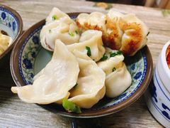 -无名氏宵夜小摊(祝家三姐妹馄饨店)