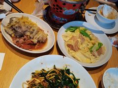 -关东小磨东北菜(上海长风大悦城店)