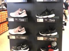 -NIKE上海青浦优选体验店