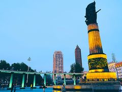 -人民防洪胜利纪念塔