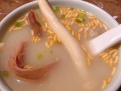 -三人行骨头王火锅(长寿店)