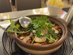 -胡须佬鸡煲四季火锅店(石厦西村直营店)