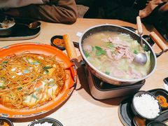 -川堂风·跷脚牛肉·乐山爆炒(宝山日月光店)