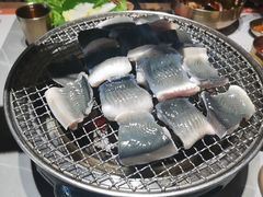 -草家酱蟹炭火烤肉店(珲春南路一店)
