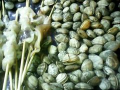 鱿鱼头和噶啦-二红烧烤排骨串(麦岛店)