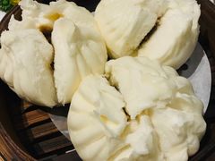 至尊蚝王叉烧包-虾饺妹·酒家(金碧店)