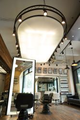 点击看大图 店内环境-J Eleven型人坊旗舰店