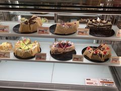 -卷们·现制生日蛋糕·蓝风车动物奶油(金源店)