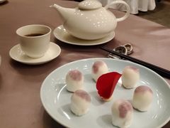 蓝莓雪娘果（半打）-广州文华东方酒店·江-由辉师傅主理