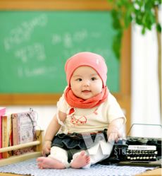 韩国WPlus&nbsp;Studio&nbsp;Baby-WPlus明星肖像亲子全家福摄影