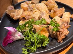-一朵菌·野生菌探索家火锅(南亚店)