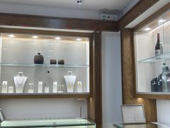 -品真阁华夏典当行(四通桥店)