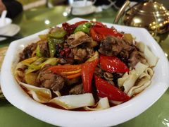 新疆大盘鸡-新疆红柳花餐厅(新洲店)