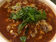 -苏莱特色牛骨滩羊手抓馆(长城东街总店)