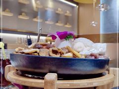 -一朵菌·野生菌探索家火锅(南亚店)