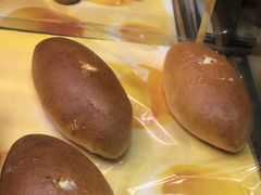芒果奶油面包-巴黎贝甜(杨浦宝地店)