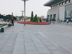 -邯郸东站