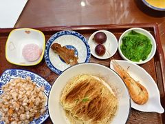 -百年老字号·观振兴蟹黄面·三虾面·苏式面(观前街富仁坊巷店)