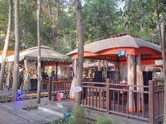 -二荆条·蜀鲜汇城市森林火锅