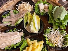 -烂摊摊火锅集市(河北总店)