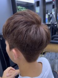 -藤野造型专业烫染接发