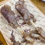 实实在在的西北羊肋排，份量足，羊肉炖的软嫩鲜香没有膻味