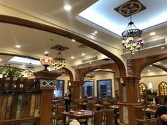 大堂-清真·玛丽亚新疆菜主题餐厅(浙江中路店)