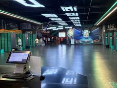 -极限PLAY运动娱乐新世界·团建派对潮玩休闲馆·室内蹦极高空游乐园