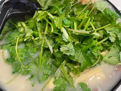 豚骨上汤小锅米线-肥汁米蘭香港米线(长宁来福士店)