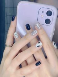 -悦指间美甲美睫