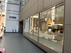 -川久保玲(大阪店)