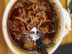 -马德元纯汤牛肉面(太奥广场店)