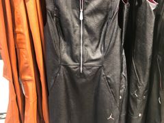 -Air Jordan(世贸天阶店)