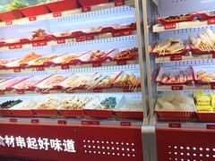 -二钢串叔麻辣烫(华龙大厦店)