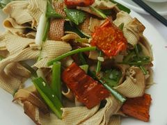 -关东风老北方菜馆(桂芳园店)