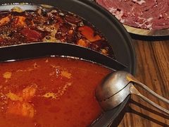 -旧街市鲜货老火锅(大光路店)