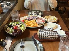 -Uncle Kosto科斯托·中东菜