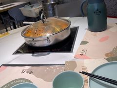 -黄记煌三汁焖锅(新佳丽江汉路店)