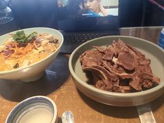 -95号酱骨·一块豆腐(展春园西路店)
