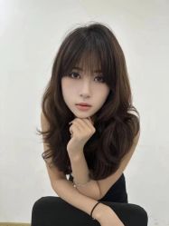 -FRIDAY星期五专业美发沙龙