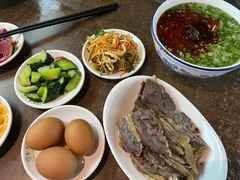 -穆蘭斋·兰州牛肉面·清真(天成金色堤岸店)