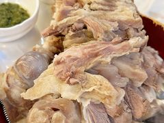 精品手扒肉-那达慕蒙古风味酒楼
