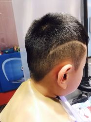-Mengbaby·萌宝贝儿童理发(保利广场店)