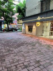 -苏豪路易士·嘉玛发廊