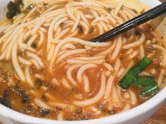 小锅米线-云海肴·汽锅鸡·云南菜(天津国金汇店)