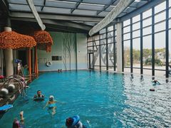 -上海滴水湖皇冠假日酒店