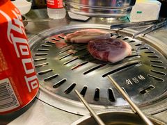 五花肉-韩聚屋韩国烤肉餐厅(新北万达店)